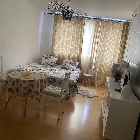 Apartament Cosy Wagram *